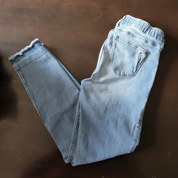 Abercrombie Kids Girls Pull-On Jean Legging - Picture 7 of 7